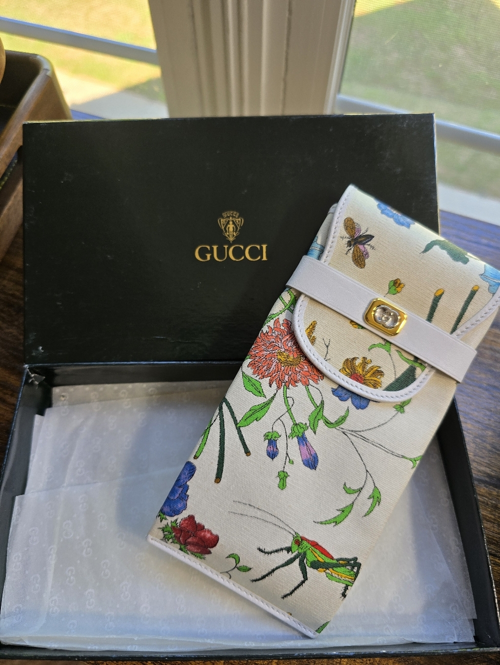 Vintage Gucci Flora Phone Pouch/ Eye Glass Case with Box